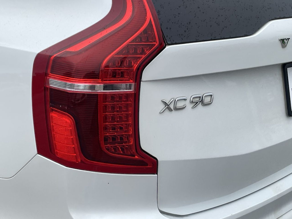 Thumbnail: 2018 Volvo XC90 - 38