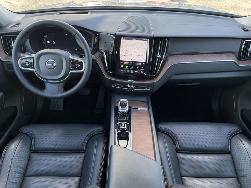 Thumbnail: 2023 Volvo XC60 - 38