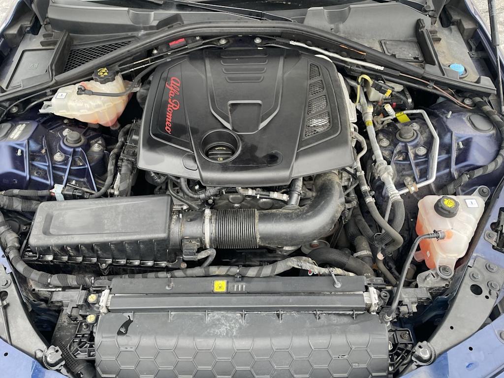 Thumbnail: 2019 Alfa Romeo Giulia - 7