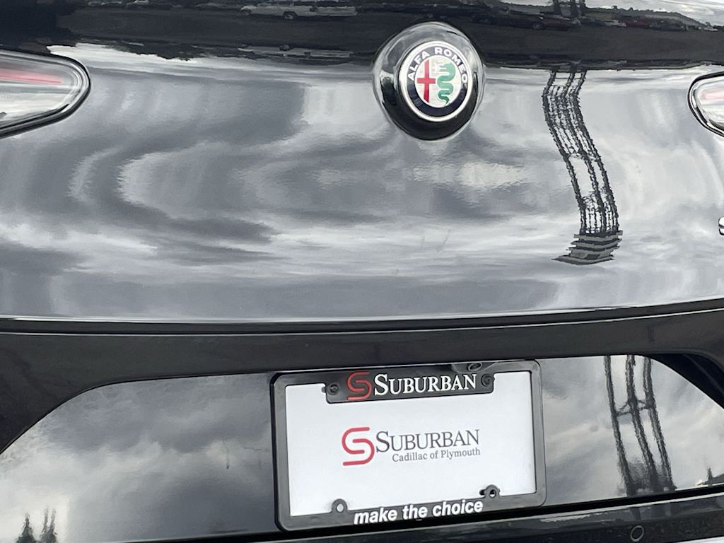Thumbnail: 2024 Alfa Romeo Stelvio - 5