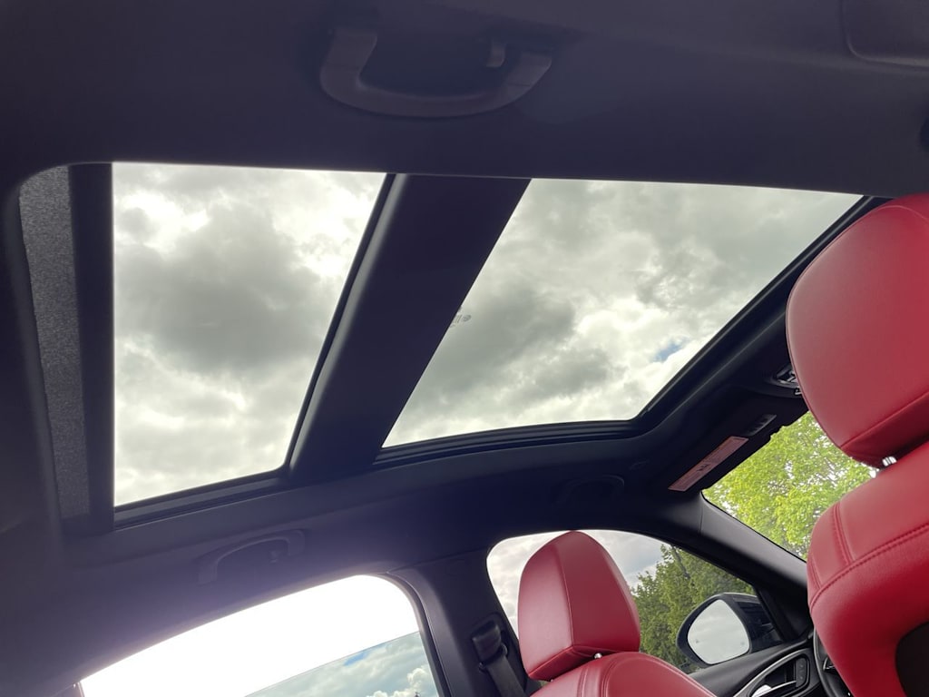 Thumbnail: 2024 Alfa Romeo Stelvio - 29