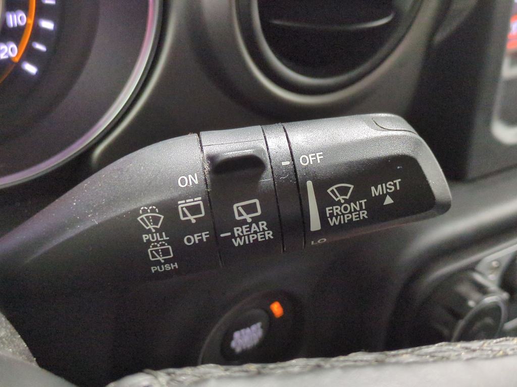 Thumbnail: 2022 Jeep Wrangler - 31