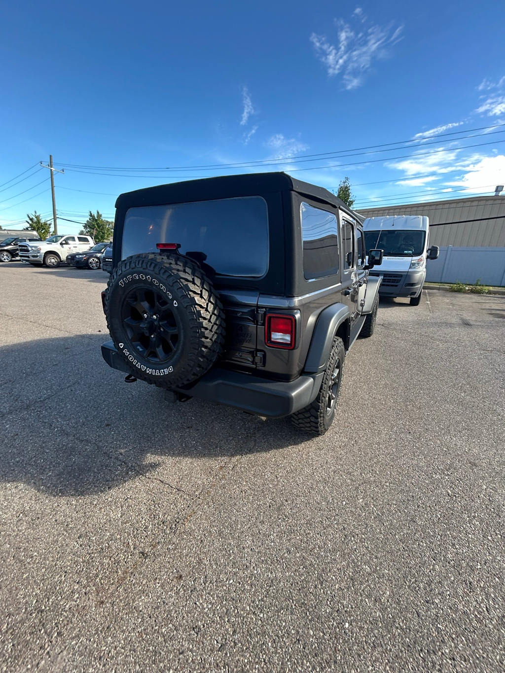 Thumbnail: 2021 Jeep Wrangler - 20