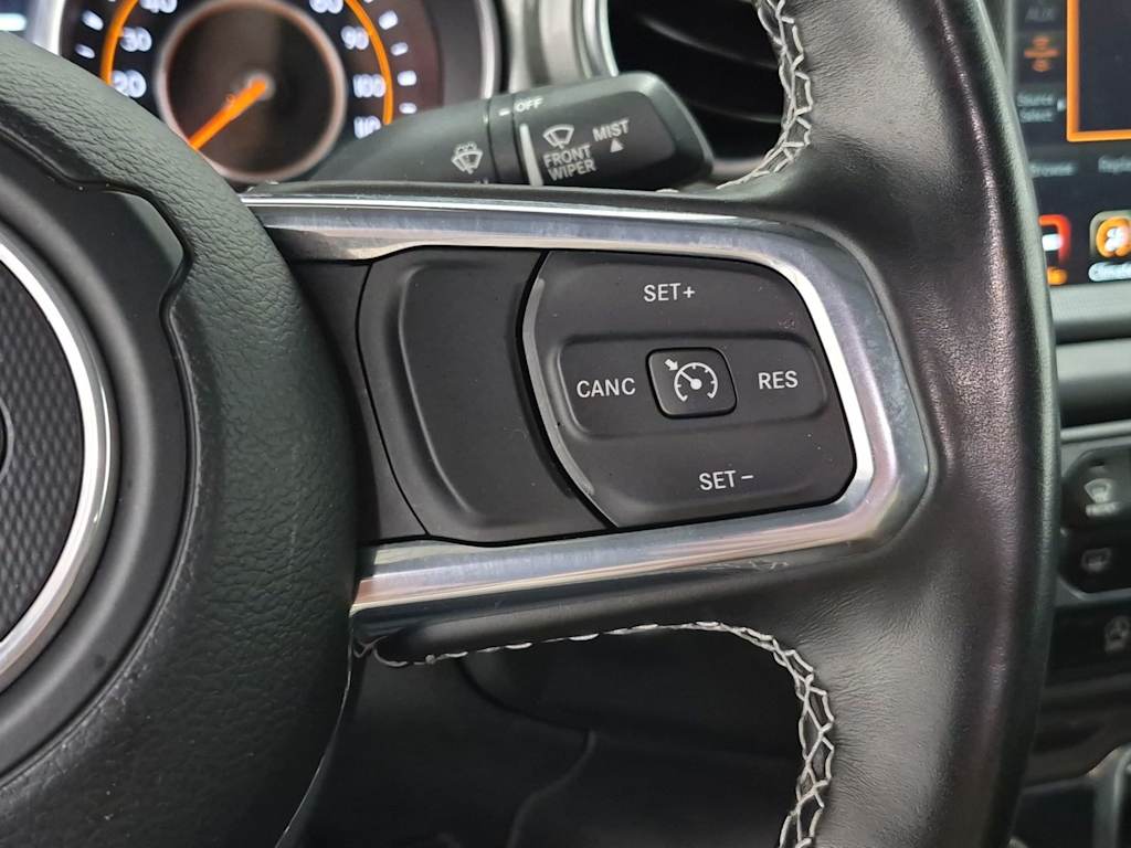 Thumbnail: 2022 Jeep Wrangler - 30