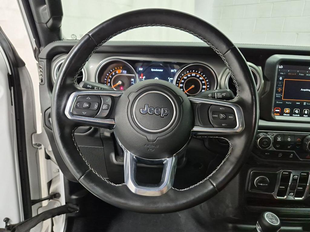 Thumbnail: 2022 Jeep Wrangler - 13