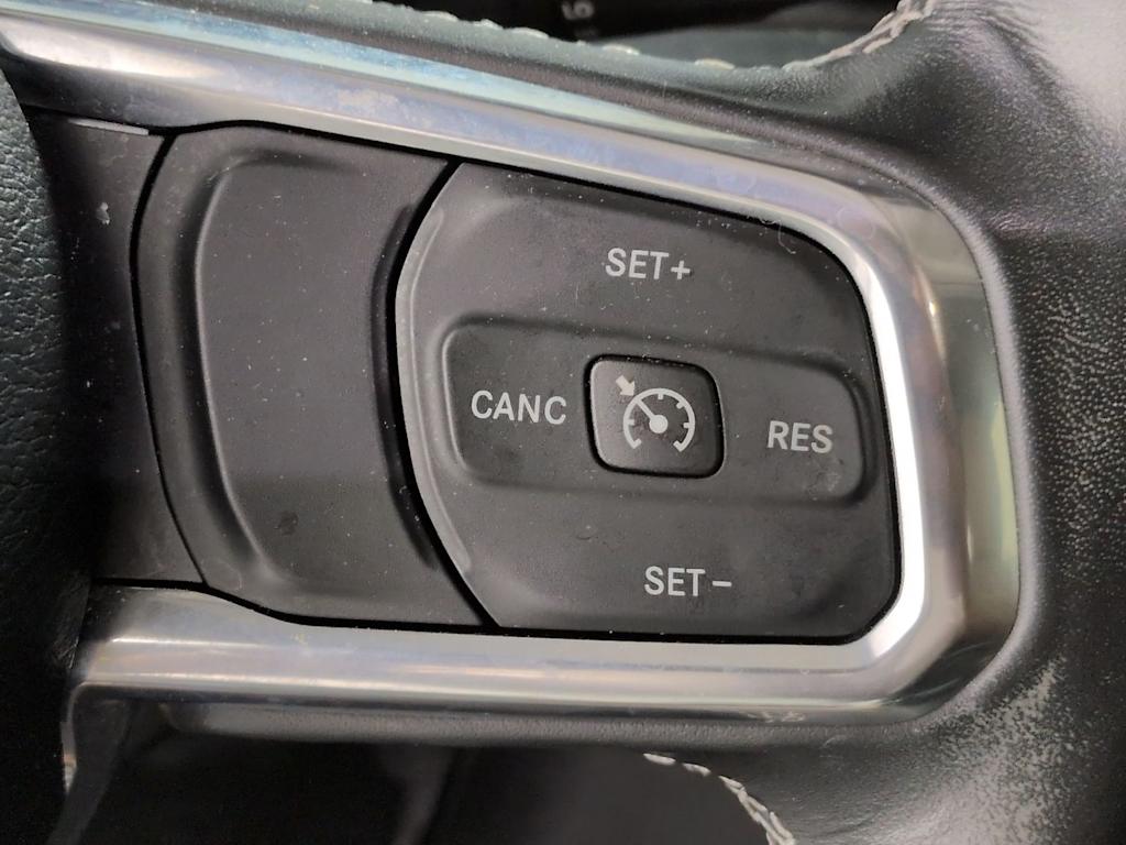Thumbnail: 2023 Jeep Wrangler - 28