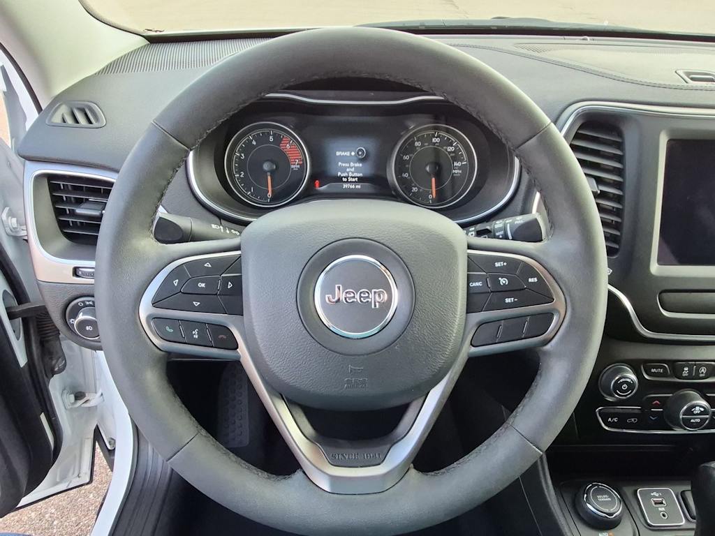 Thumbnail: 2022 Jeep Cherokee - 14