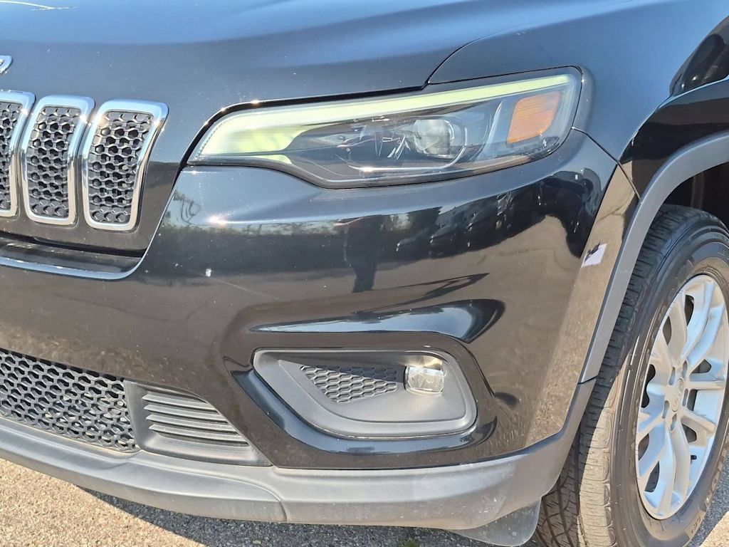 Thumbnail: 2022 Jeep Cherokee - 23