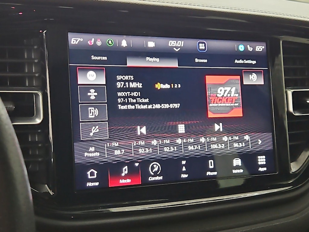 Thumbnail: 2021 Dodge Durango - 14