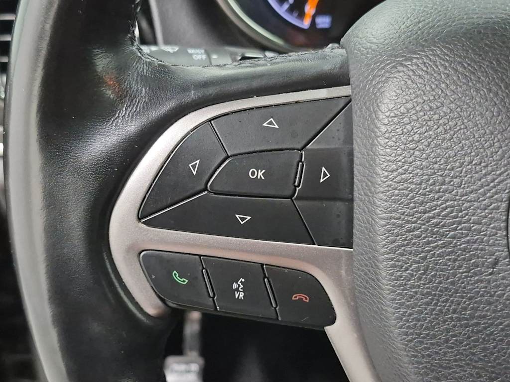Thumbnail: 2021 Jeep Grand Cherokee - 32