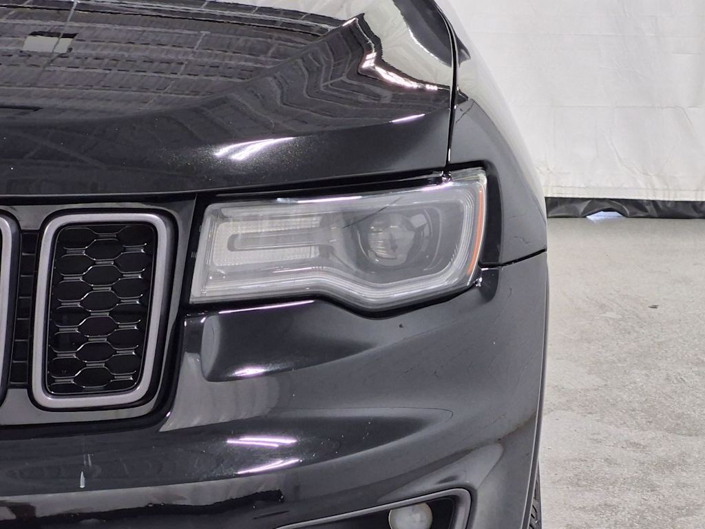 Thumbnail: 2021 Jeep Grand Cherokee - 25