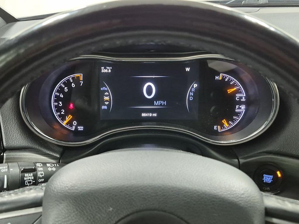 Thumbnail: 2021 Jeep Grand Cherokee - 17