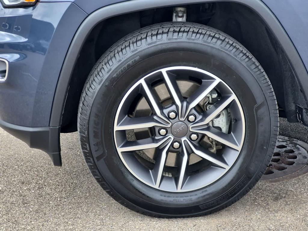 Thumbnail: 2021 Jeep Grand Cherokee - 28