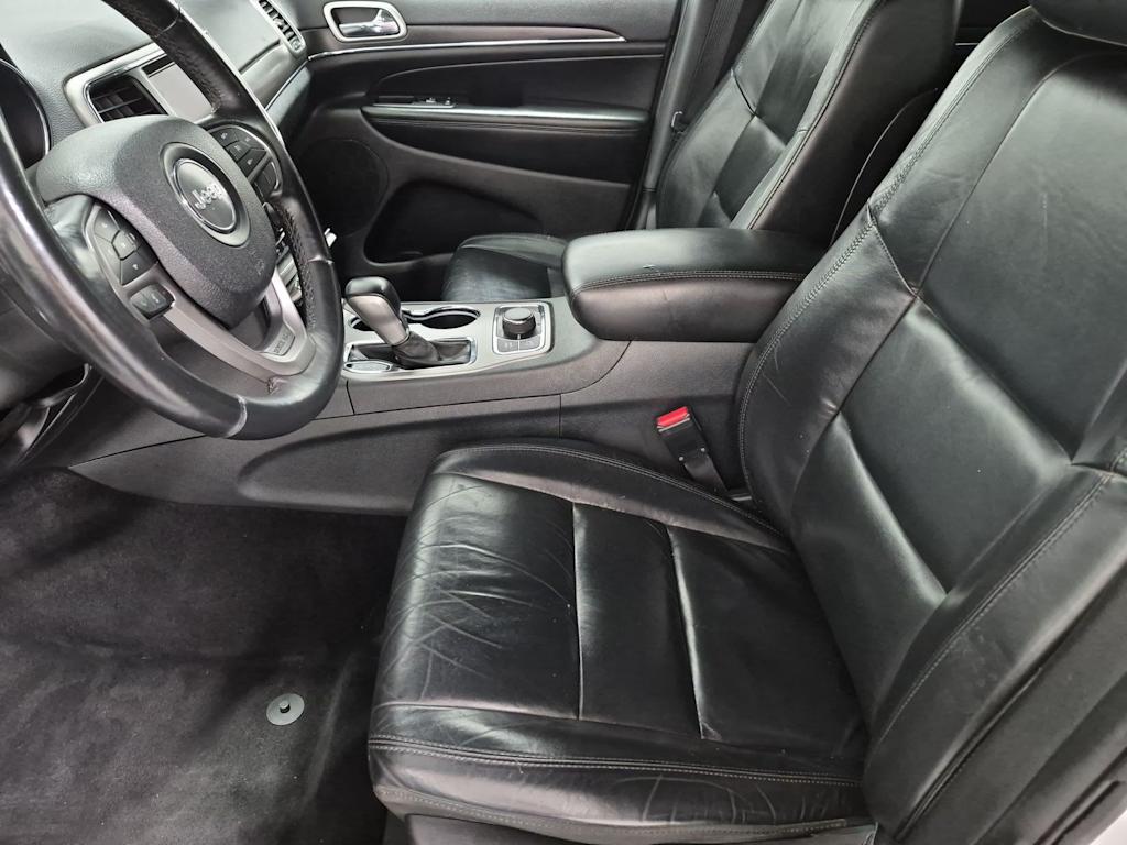 Thumbnail: 2018 Jeep Grand Cherokee - 11