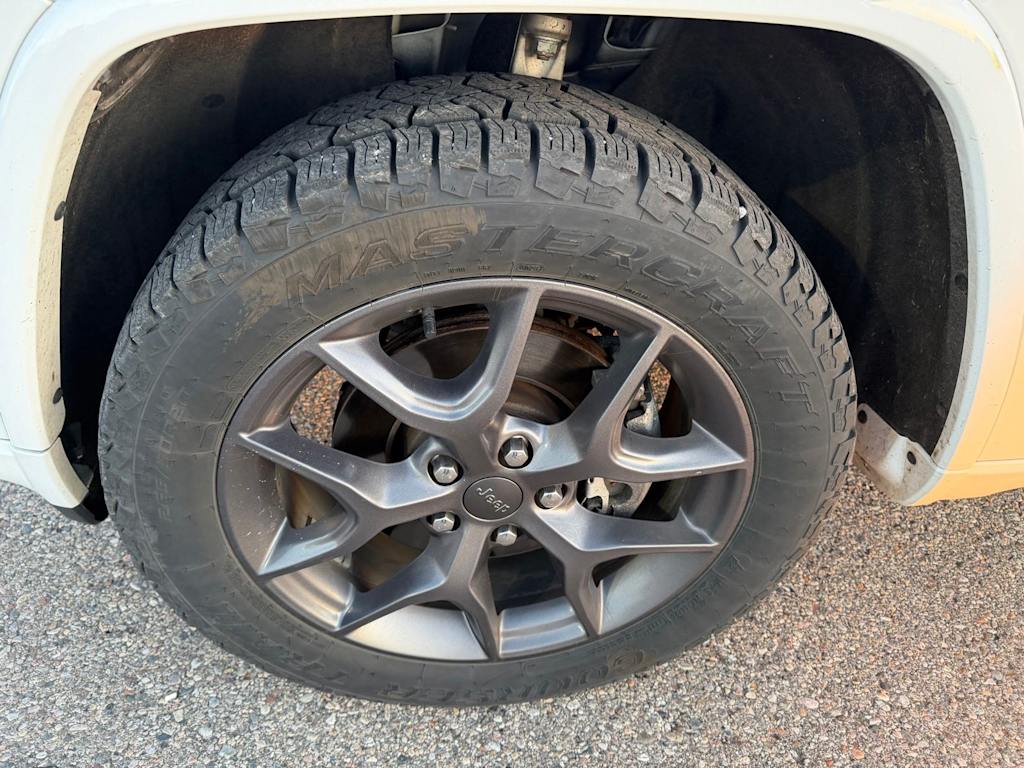 Thumbnail: 2021 Jeep Grand Cherokee - 6