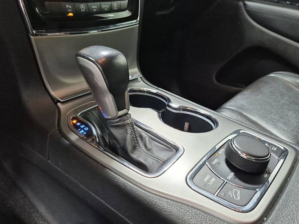 Thumbnail: 2020 Jeep Grand Cherokee - 39