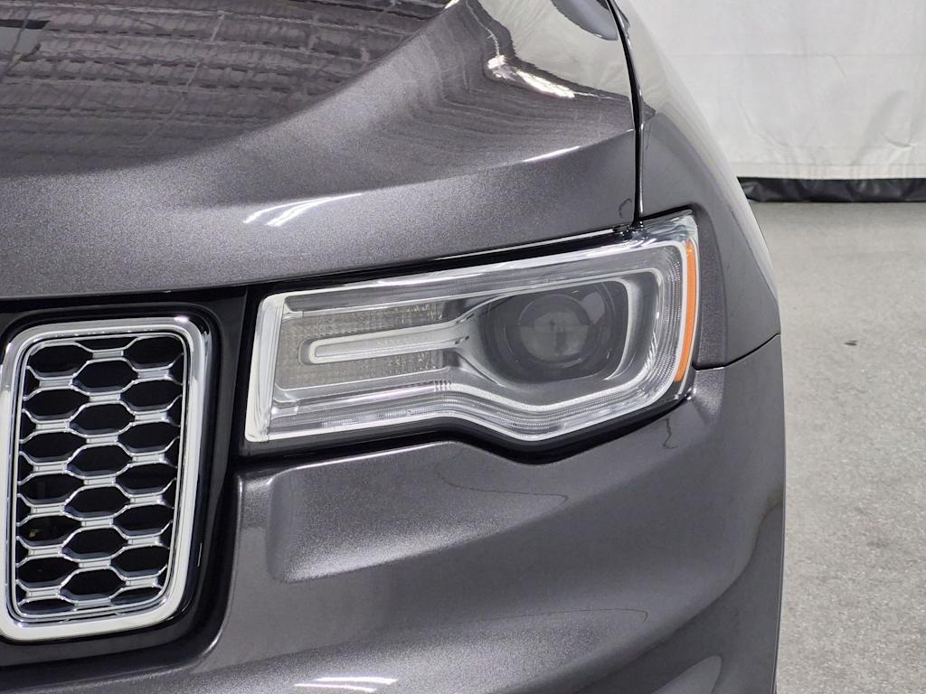 Thumbnail: 2020 Jeep Grand Cherokee - 25