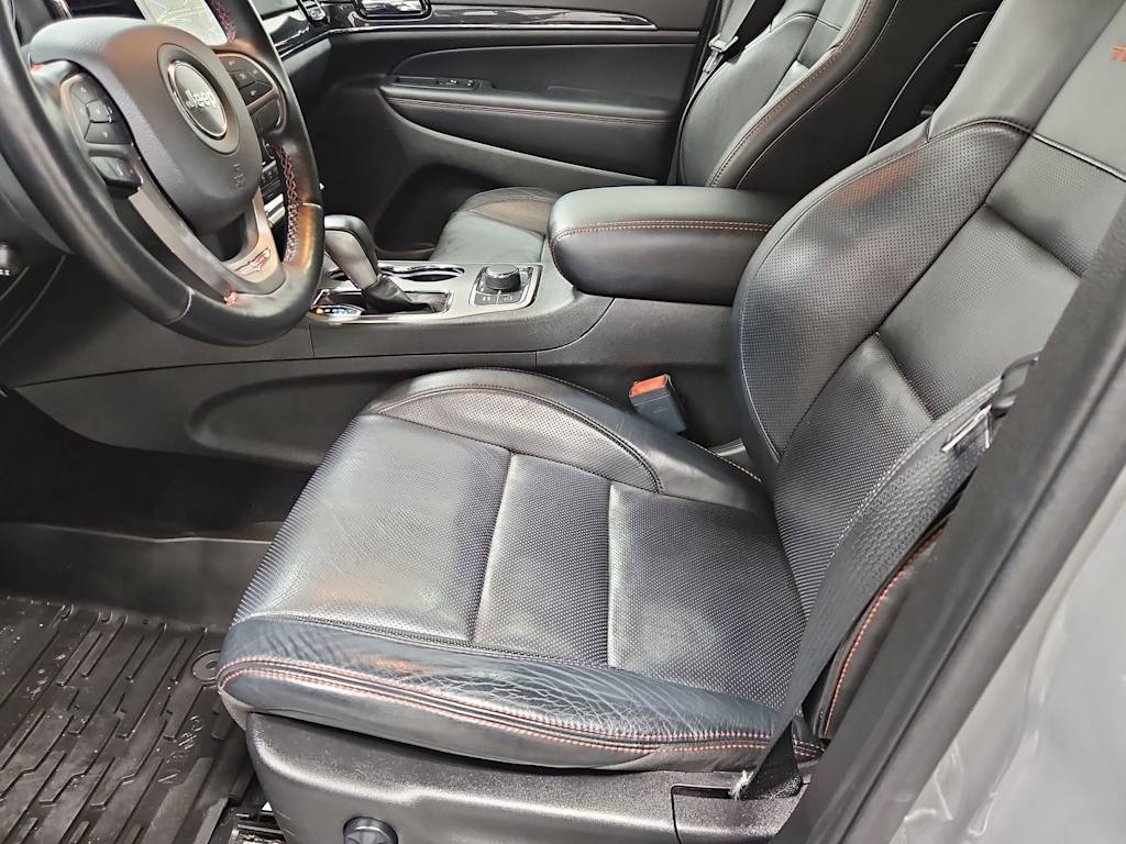 Thumbnail: 2021 Jeep Grand Cherokee - 11