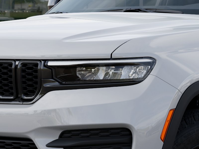 Thumbnail: 2025 Jeep Grand Cherokee - 18