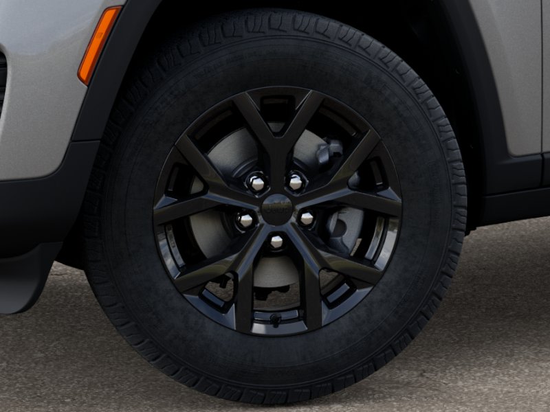 Thumbnail: 2025 Jeep Grand Cherokee - 8