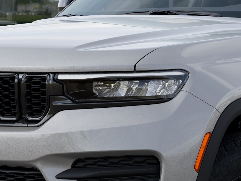 Thumbnail: 2025 Jeep Grand Cherokee - 18