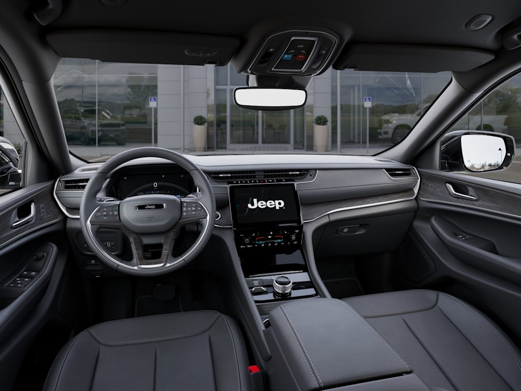 Thumbnail: 2025 Jeep Grand Cherokee - 2