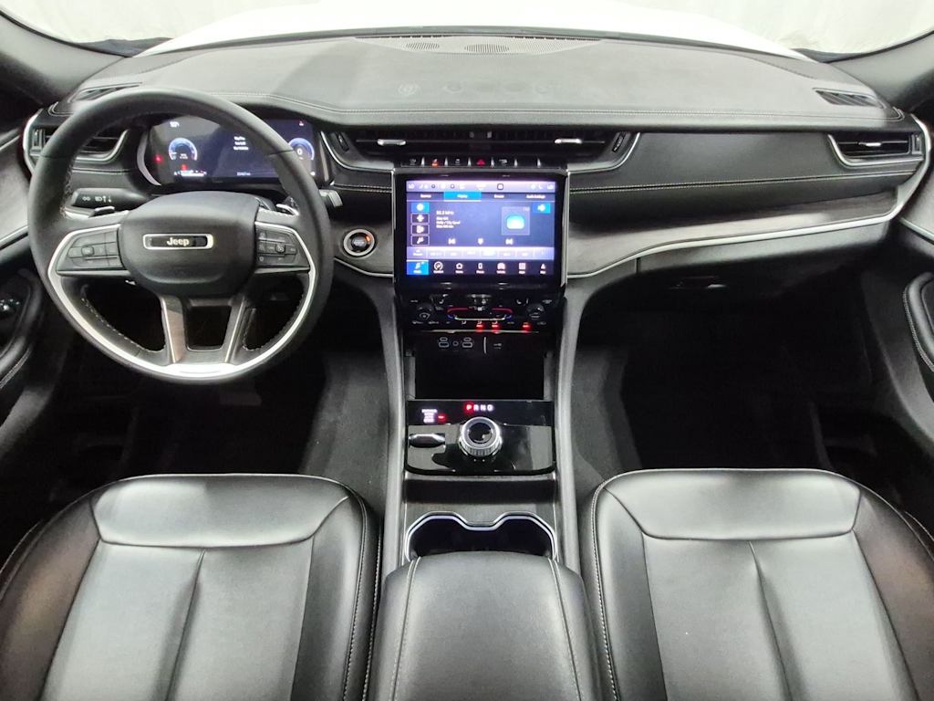 Thumbnail: 2024 Jeep Grand Cherokee - 10