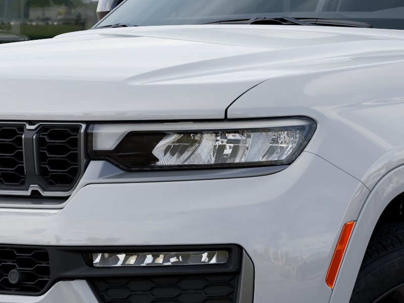 Thumbnail: 2026 Jeep Grand Cherokee - 17