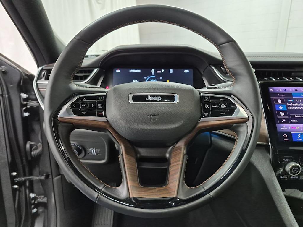 Thumbnail: 2025 Jeep Grand Cherokee - 13