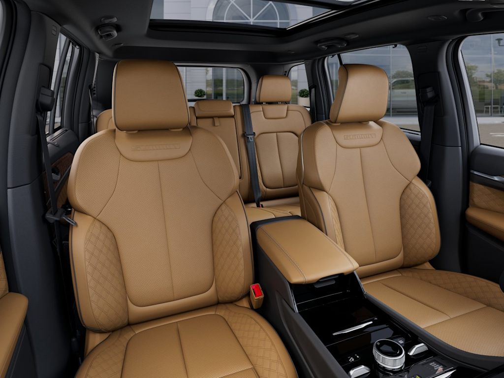 Thumbnail: 2025 Jeep Grand Cherokee - 9