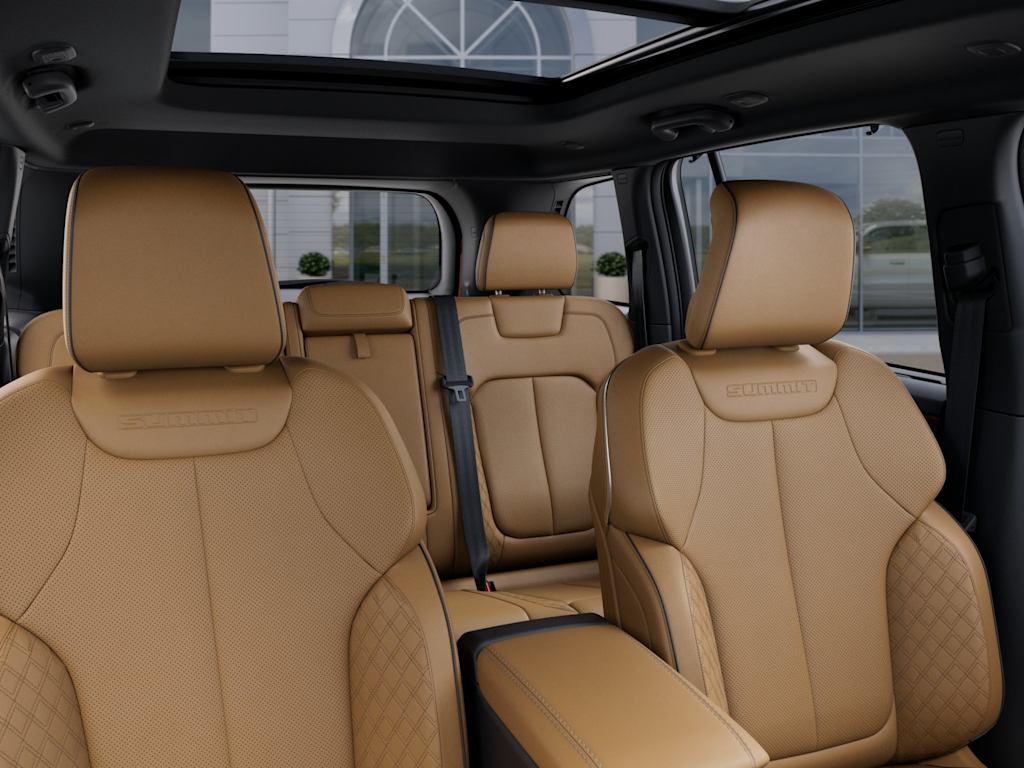 Thumbnail: 2025 Jeep Grand Cherokee - 26