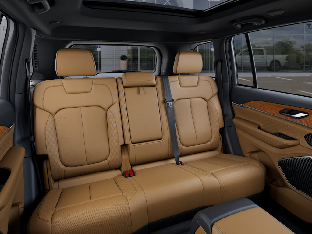 Thumbnail: 2026 Jeep Grand Cherokee - 10