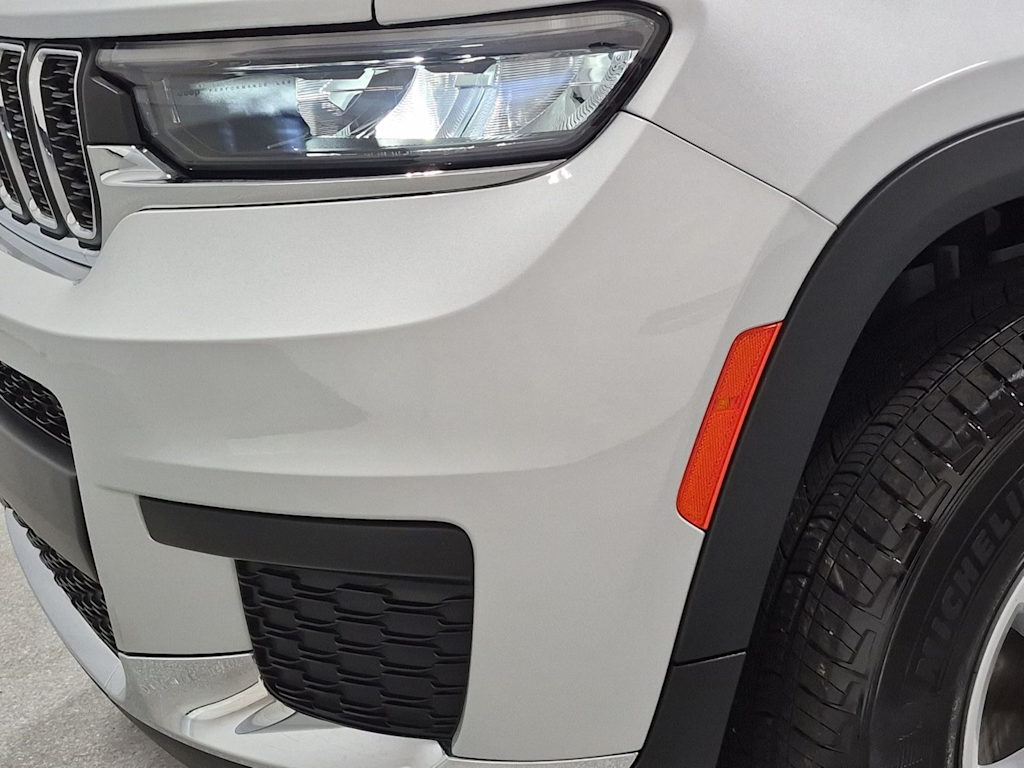 Thumbnail: 2023 Jeep Grand Cherokee L - 24
