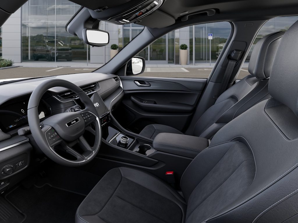 Thumbnail: 2025 Jeep Grand Cherokee L - 24