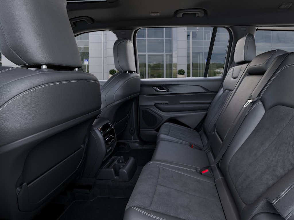 Thumbnail: 2025 Jeep Grand Cherokee L - 10