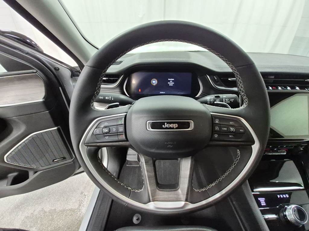 Thumbnail: 2023 Jeep Grand Cherokee L - 14