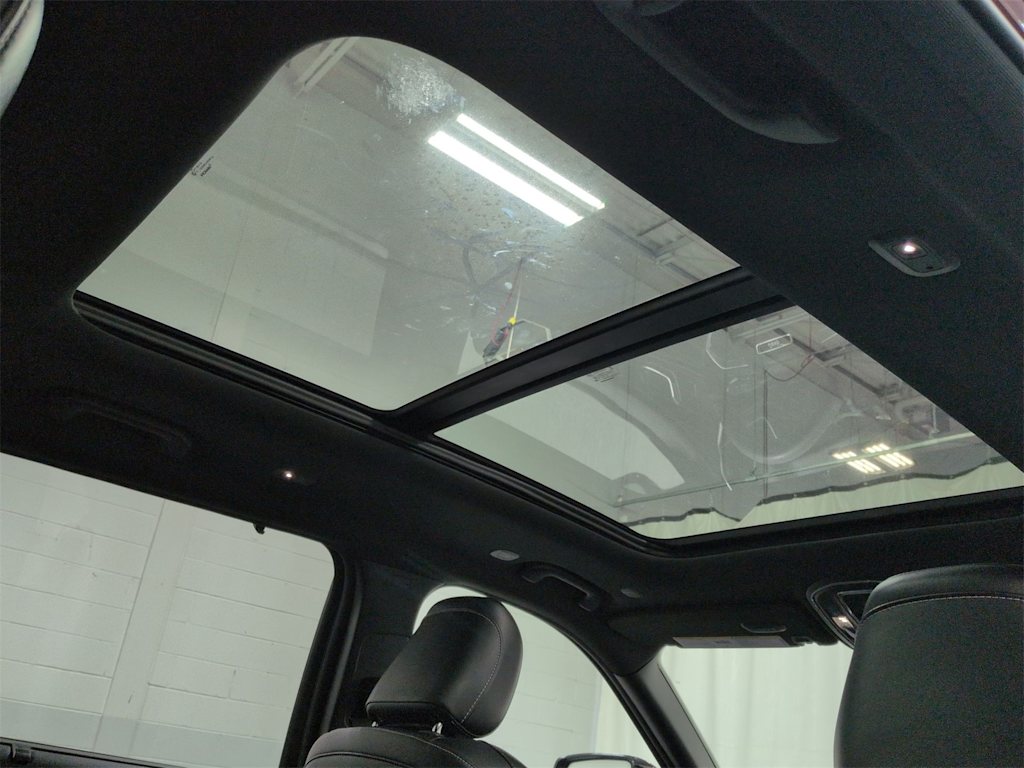 Thumbnail: 2024 Jeep Grand Cherokee L - 28