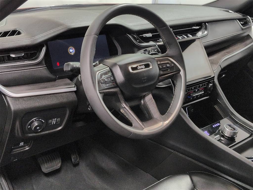 Thumbnail: 2024 Jeep Grand Cherokee L - 2