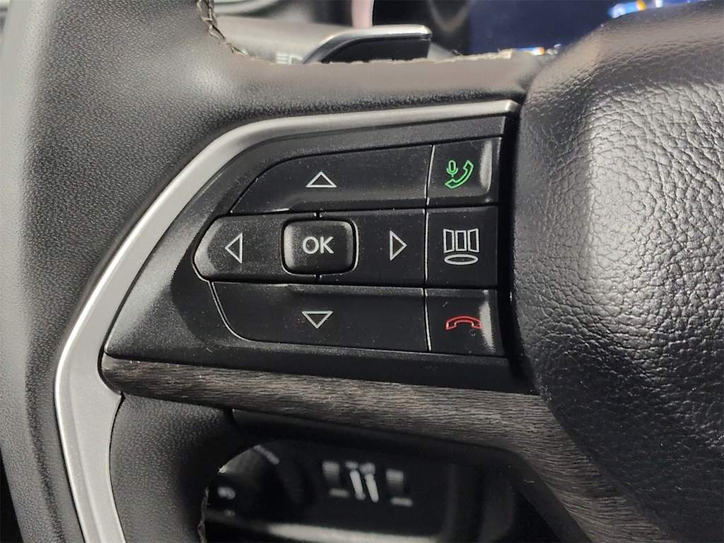 Thumbnail: 2024 Jeep Grand Cherokee L - 29