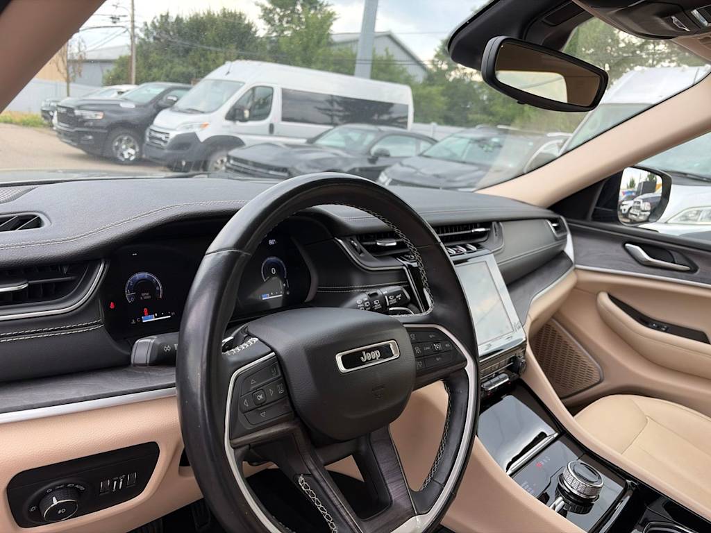 Thumbnail: 2021 Jeep Grand Cherokee L - 2