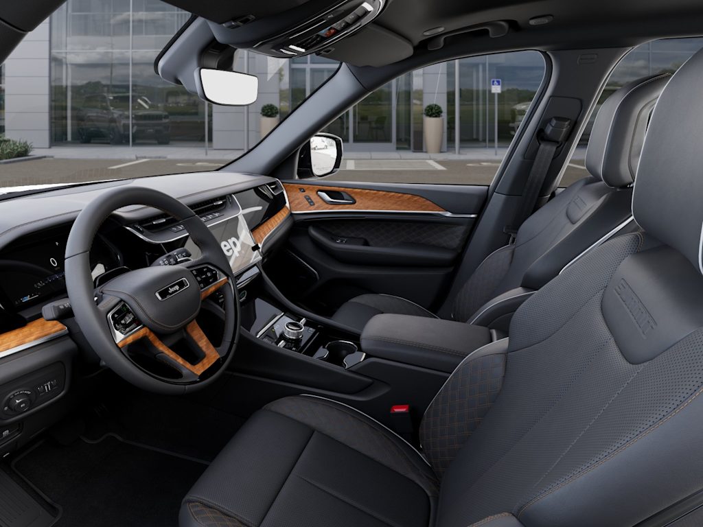 Thumbnail: 2026 Jeep Grand Cherokee L - 9