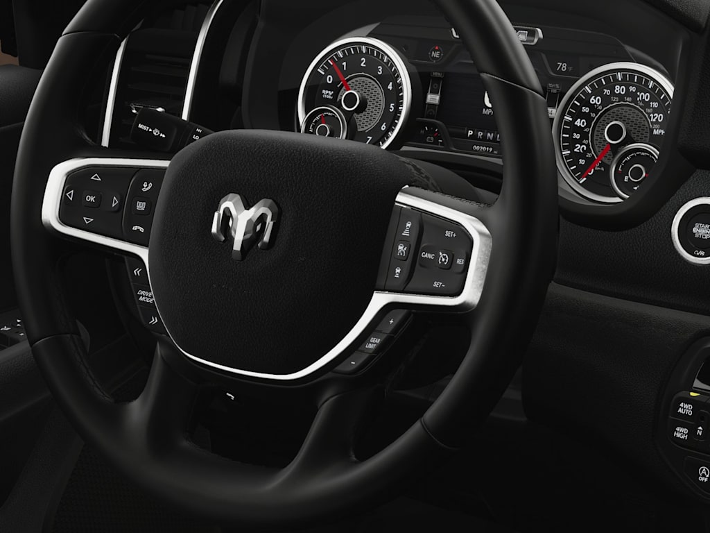 Thumbnail: 2025 RAM 1500 - 10