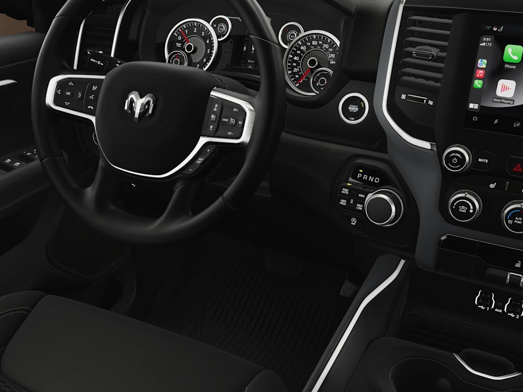 Thumbnail: 2025 RAM 1500 - 26