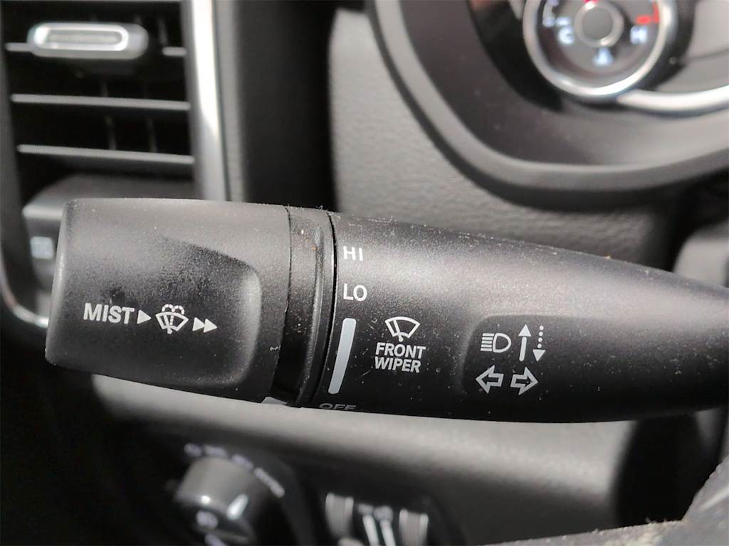 Thumbnail: 2025 RAM 1500 - 31