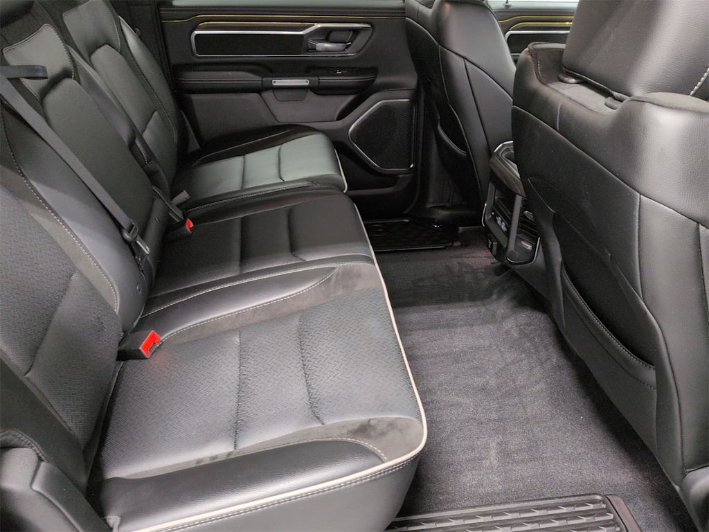 Thumbnail: 2025 RAM 1500 - 28