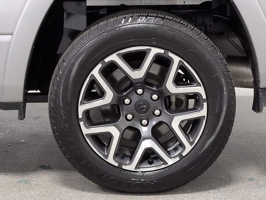 Thumbnail: 2026 RAM 1500 - 8