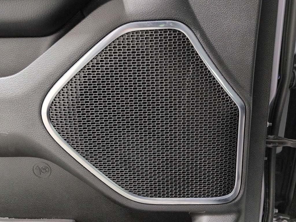 Thumbnail: 2026 RAM 1500 - 35