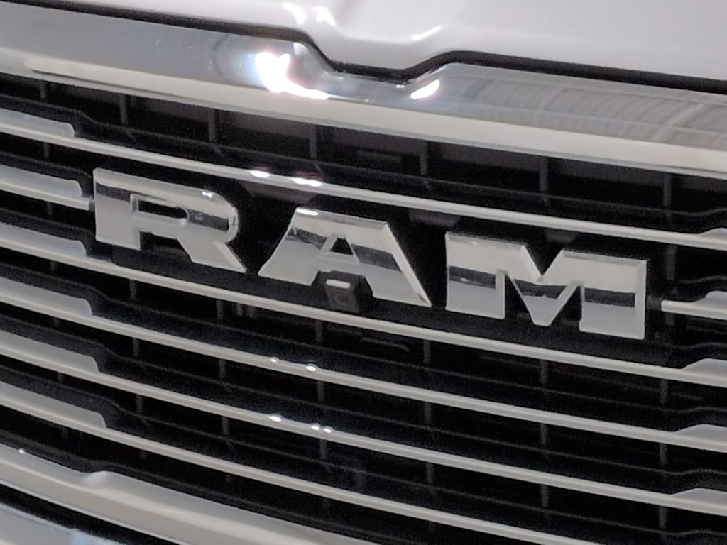 Thumbnail: 2026 RAM 1500 - 7
