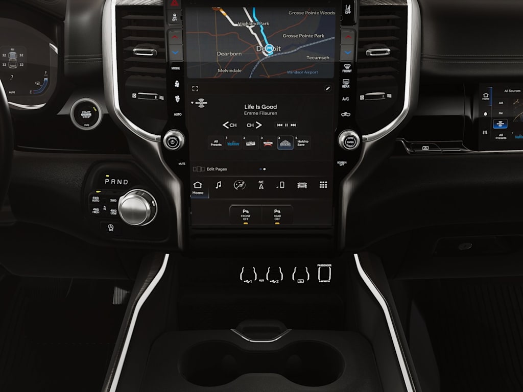 Thumbnail: 2026 RAM 1500 - 26