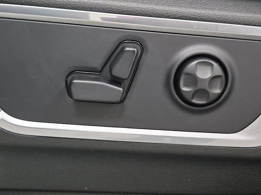 Thumbnail: 2020 RAM 1500 - 22